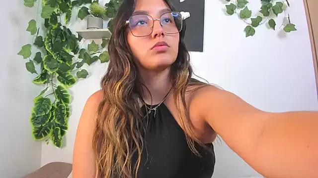 nataliepeterson from StripChat