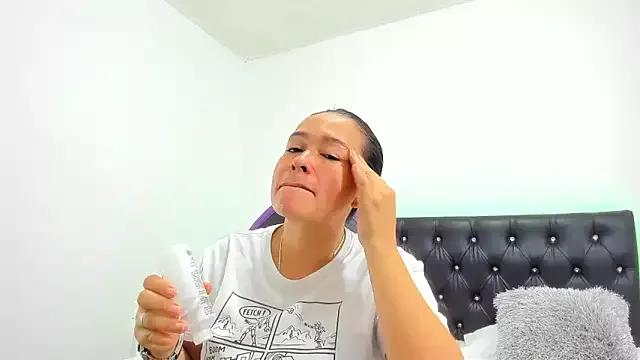 Natalya_lopez from StripChat