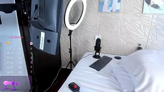 natasha_ary from StripChat