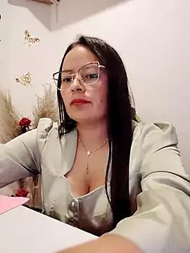 Natasha_leon_ from StripChat is Freechat