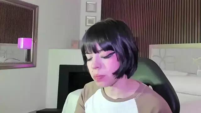 NattashaHotson from StripChat is Freechat
