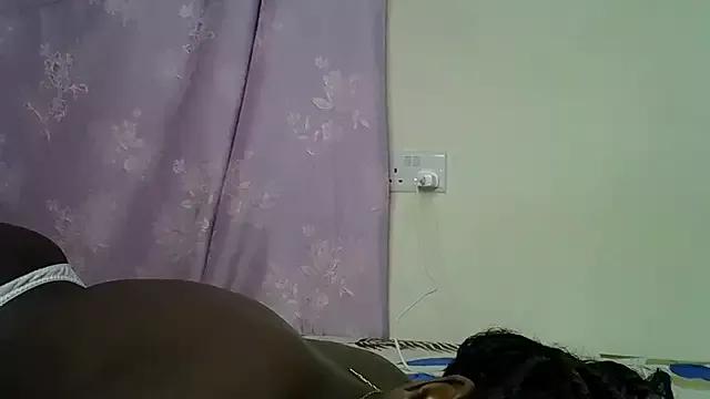natural_slim_ebony from StripChat is Freechat