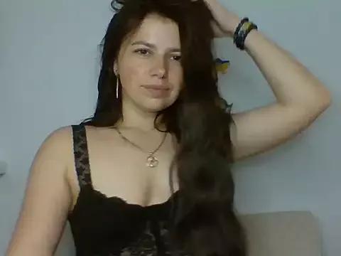 Explore our live girls sluts from our Custom and Multi clubs and checkout exclusive access to highly interactive content, such as shape, hair, titties, pussy type and many more.