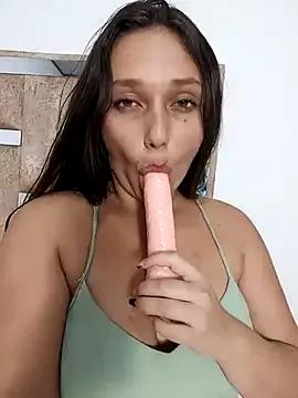 Explore our live girls sluts from our Custom and Multi clubs and checkout exclusive access to highly interactive content, such as shape, hair, titties, pussy type and many more.