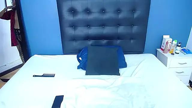 naughty_ten18 from StripChat is Freechat