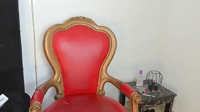 NaughtyAmeliaThompson69 from StripChat is Freechat