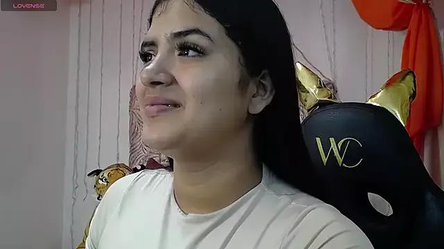 Naya_yalitza webcams show profile image 