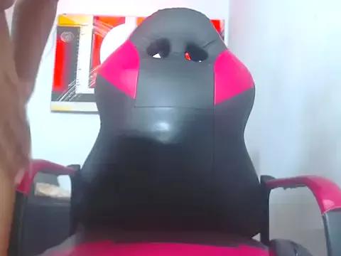 negrihot_crazy from StripChat is Freechat