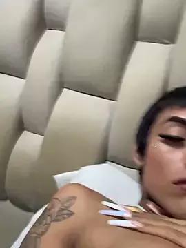 Nella_Dolls from StripChat