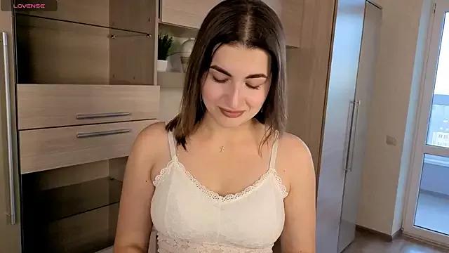 Nellie_Campbell from StripChat is Freechat