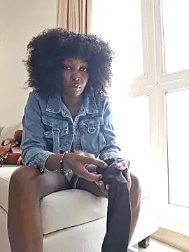 Nemcy_bae webcams show profile image 