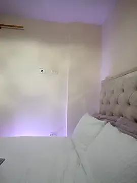 NenaAngeel from StripChat