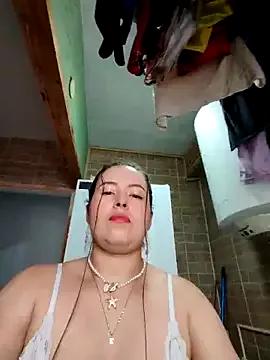 NeredaXxx from StripChat
