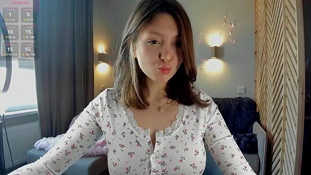 nerenuu_ from StripChat