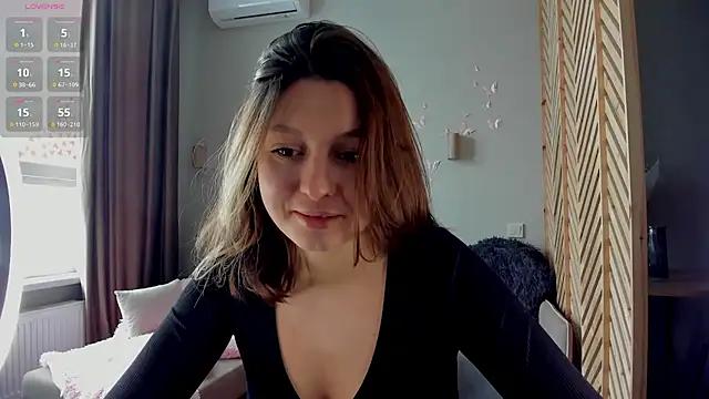 nerenuu_ from StripChat