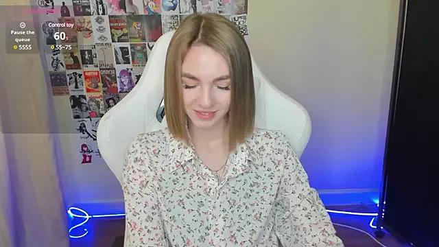 NessaDiazz from StripChat