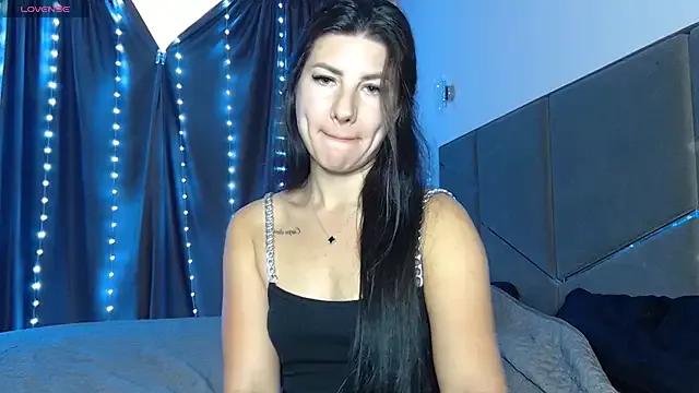 NessyStar from StripChat