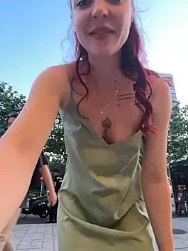 Photos of New_Kessie from StripChat is Freechat
