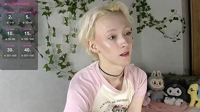 NextVibe_ from StripChat is Freechat