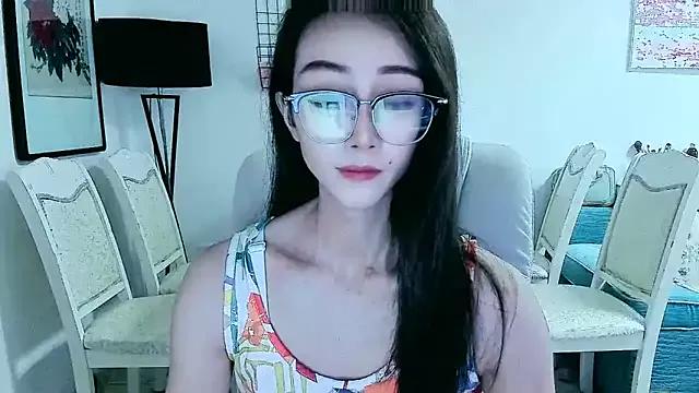 NIAN-er from StripChat