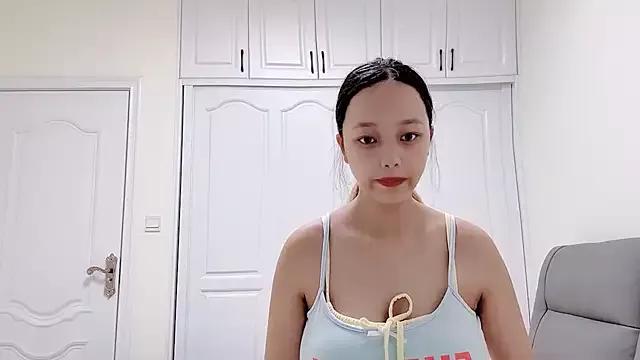 nickncme from StripChat is Freechat
