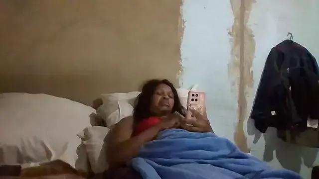 Nicky52 from StripChat is Freechat