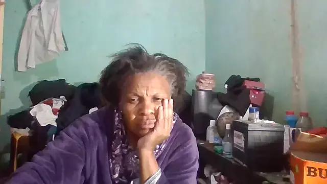 Nicky52 from StripChat is Freechat