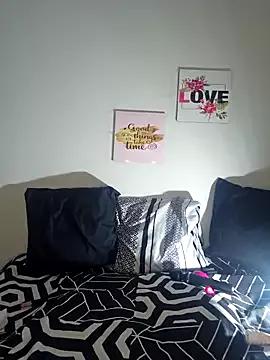 Nicoleefaith_ from StripChat is Freechat