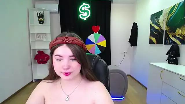 Explore our live girls sluts from our Custom and Multi clubs and checkout exclusive access to highly interactive content, such as shape, hair, titties, pussy type and many more.