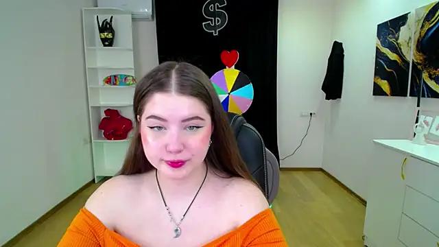 Explore our live girls sluts from our Custom and Multi clubs and checkout exclusive access to highly interactive content, such as shape, hair, titties, pussy type and many more.