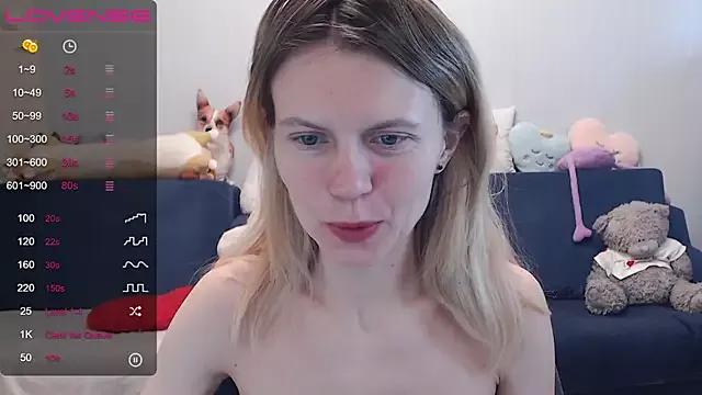 Explore our live girls sluts from our Custom and Multi clubs and checkout exclusive access to highly interactive content, such as shape, hair, titties, pussy type and many more.
