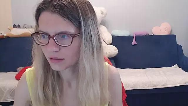 night_is_dark from StripChat is Freechat