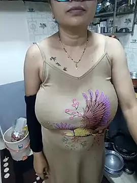 Photos of Night_Kanika from StripChat is Freechat