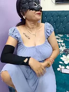 Photos of Night_Kanika from StripChat is Freechat