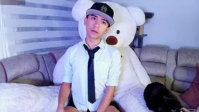 Niico_Cruz from StripChat