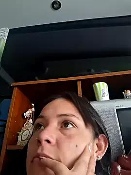 Niidia from StripChat