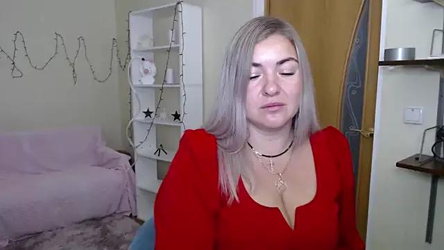 NikaSkylink from StripChat is Freechat