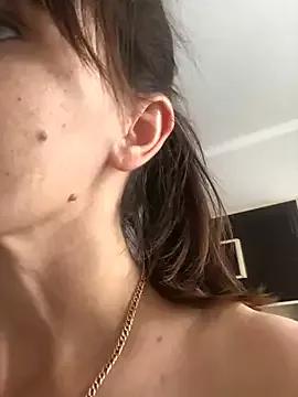 NikaSwan2831 from StripChat is Freechat