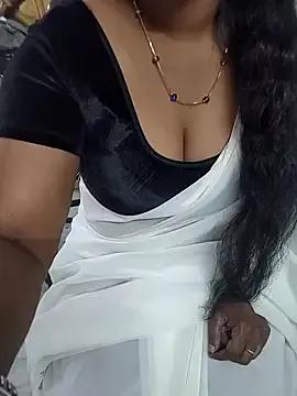 Nikitha_telugu from StripChat is Freechat