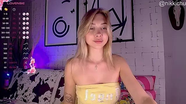 nikkichu from StripChat