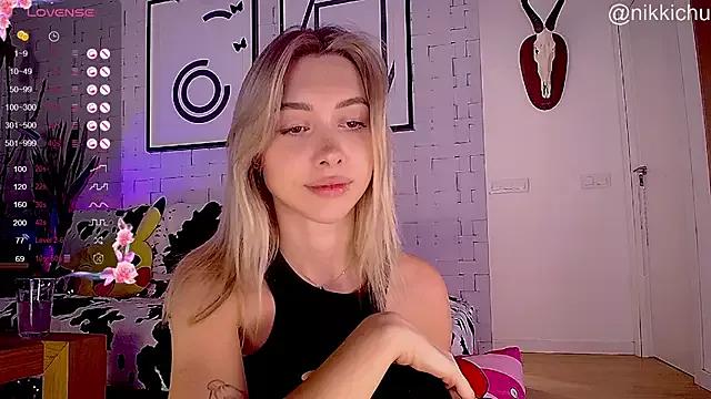 nikkichu from StripChat