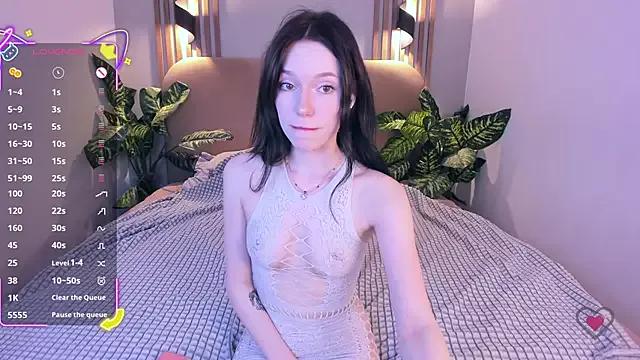 Explore our live girls sluts from our Custom and Multi clubs and checkout exclusive access to highly interactive content, such as shape, hair, titties, pussy type and many more.
