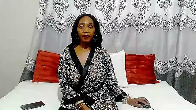NikkyJigglesX from StripChat