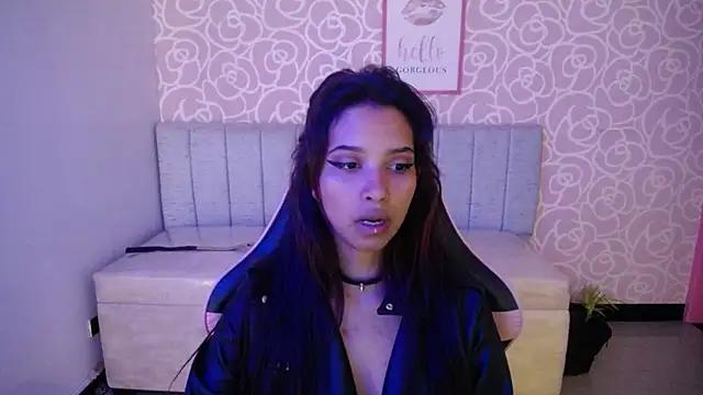 nilia_ch from StripChat