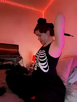 Nina-Chick777 from StripChat is Freechat