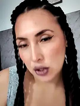 Explore our live girls sluts from our Custom and Multi clubs and checkout exclusive access to highly interactive content, such as shape, hair, titties, pussy type and many more.