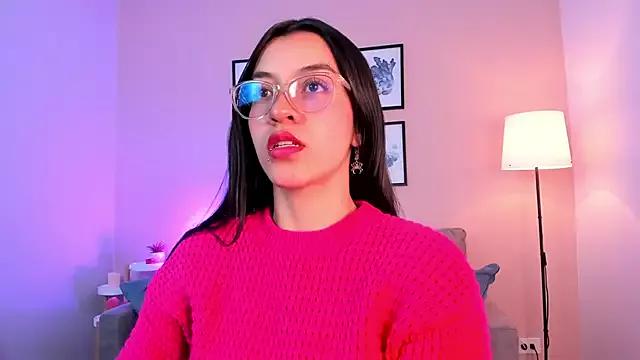 nina__dixon from StripChat is Freechat