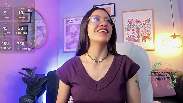 nina__dixon from StripChat