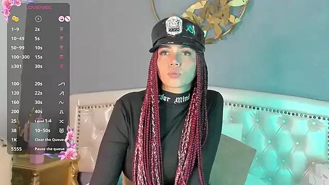 nina_gat from StripChat is Freechat