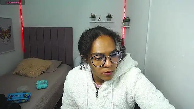 Explore our live girls sluts from our Custom and Multi clubs and checkout exclusive access to highly interactive content, such as shape, hair, titties, pussy type and many more.